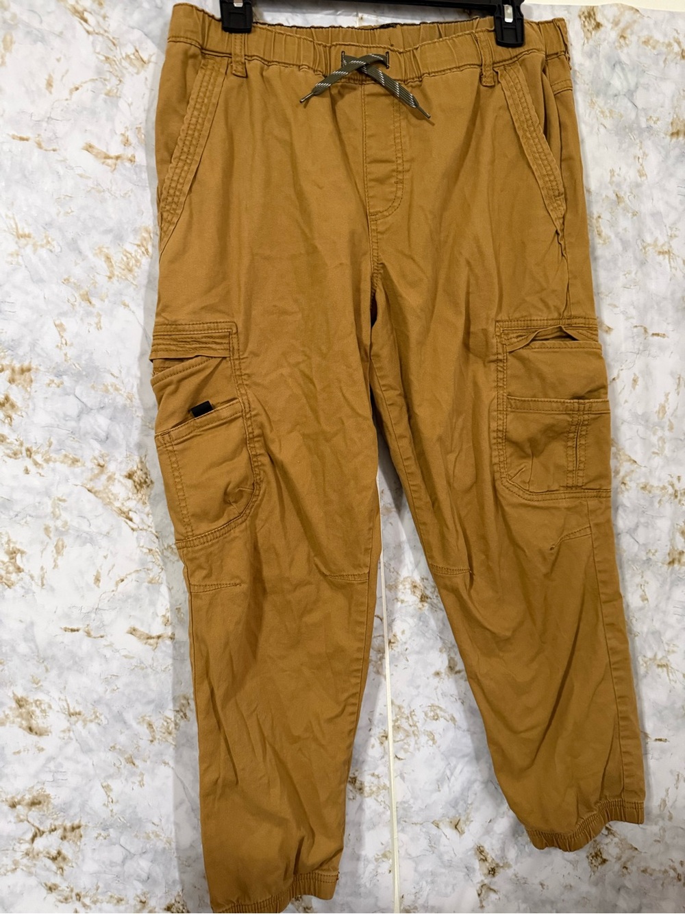 Wrangler Men's Cargo Pants in Tan